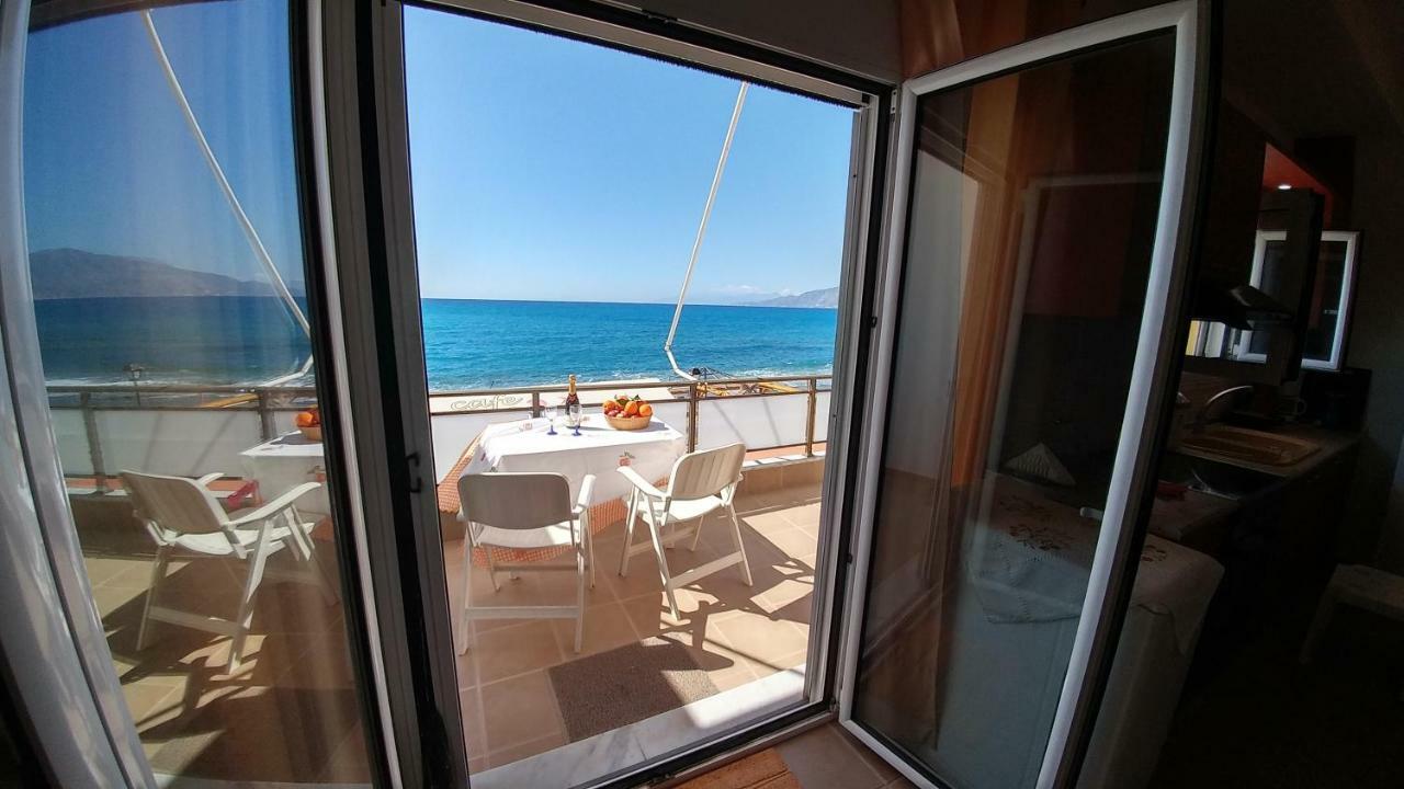 Villa Golden Ammos Sea View كالاماكي المظهر الخارجي الصورة