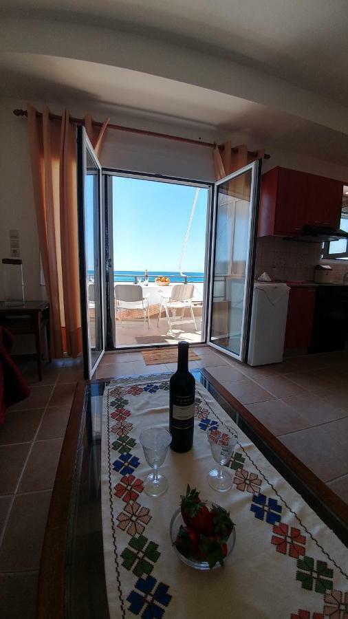 Villa Golden Ammos Sea View كالاماكي المظهر الخارجي الصورة